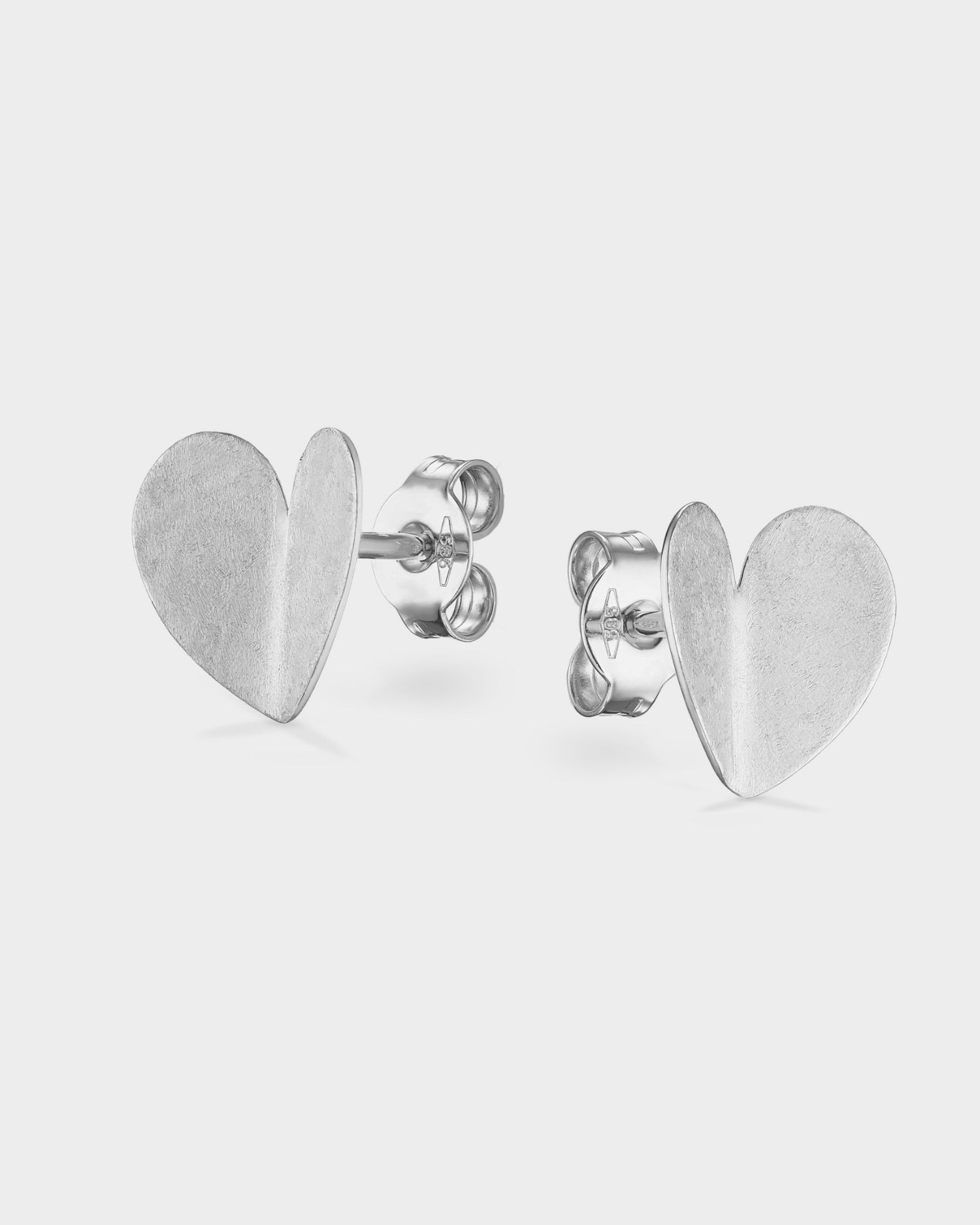 White gold mini heart stud earrings